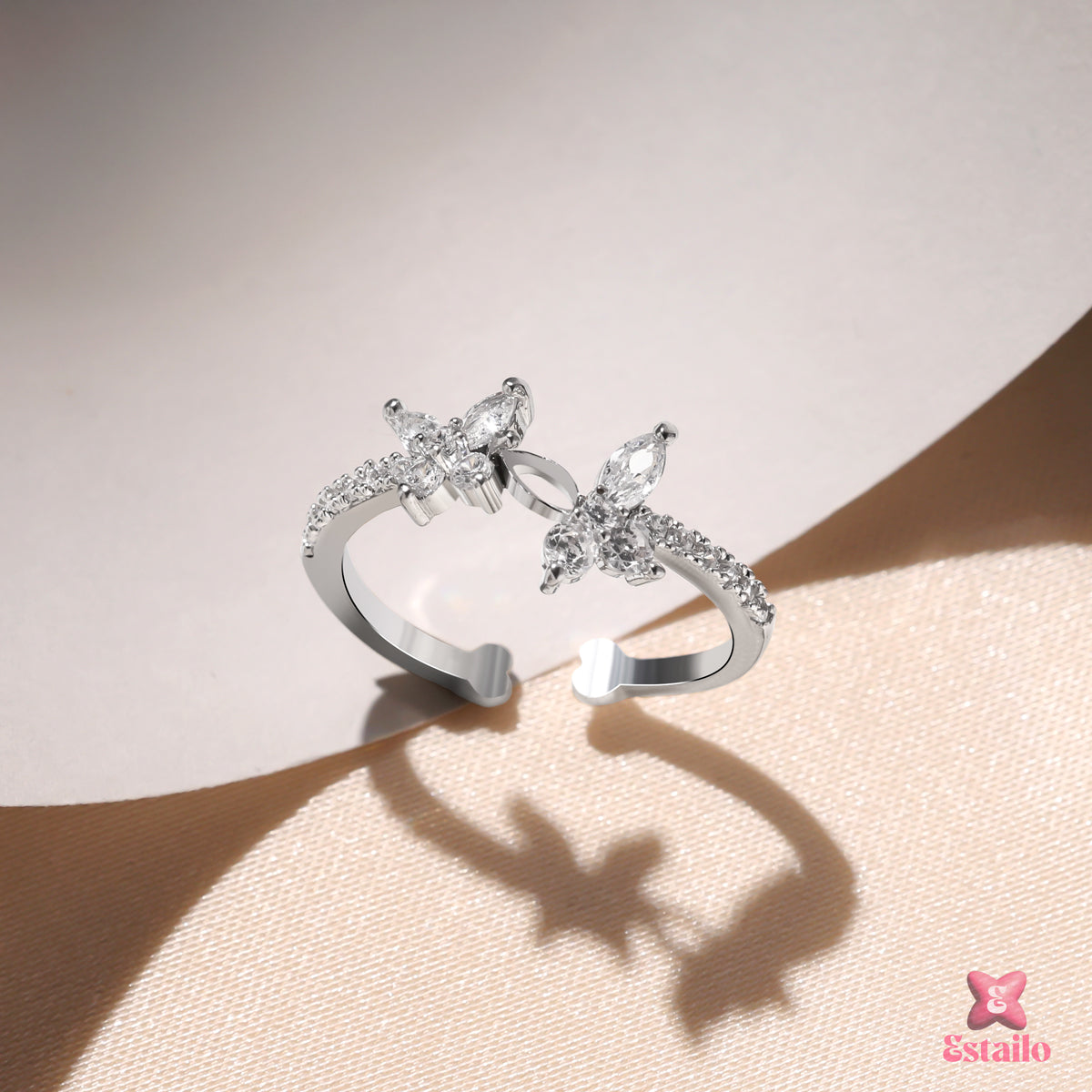 Sparkling Butterfly Ring