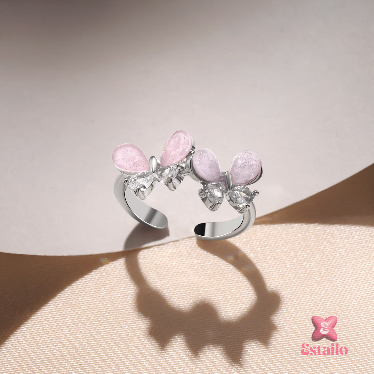 Fluttering Heart Ring