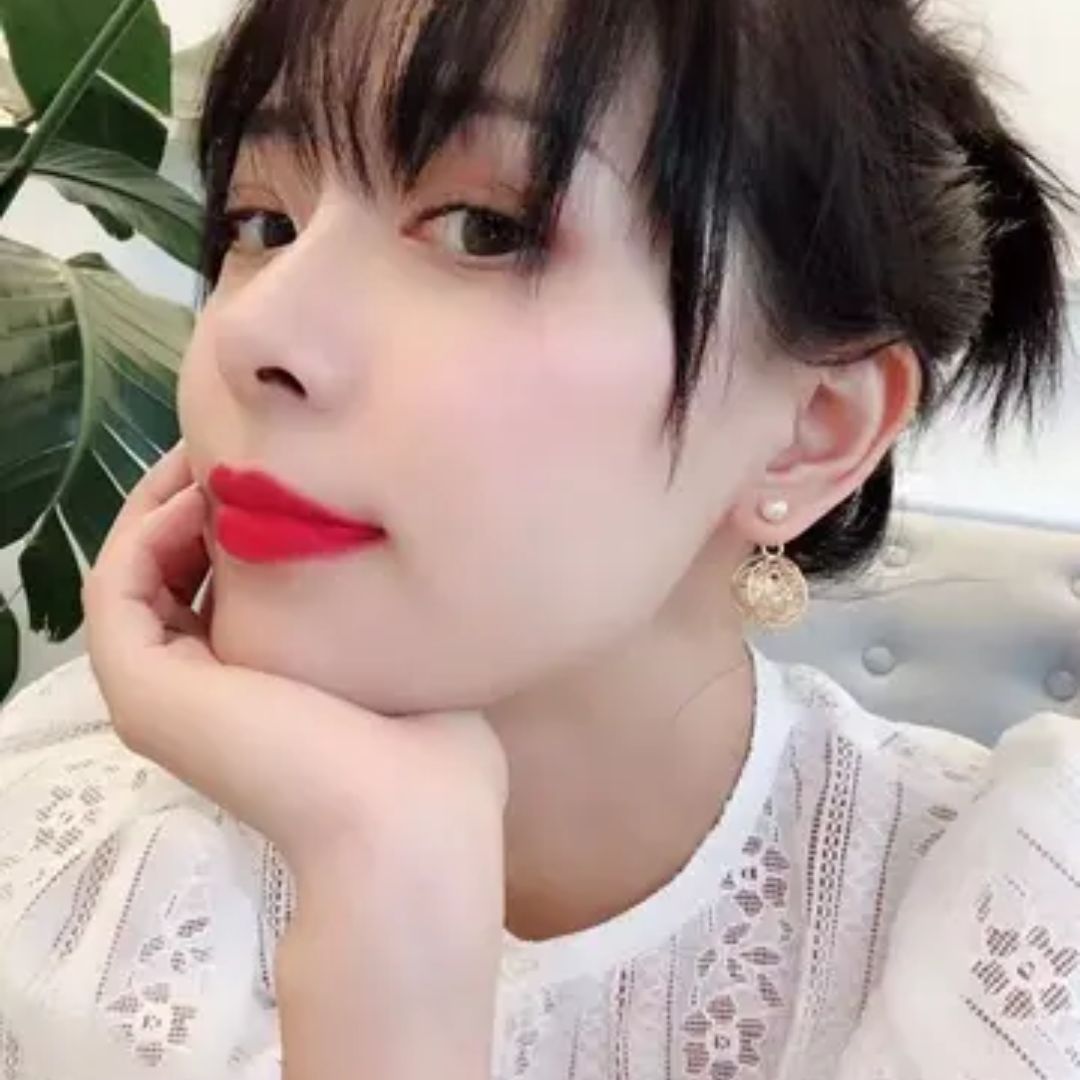 Pearlfect Statement Earrings