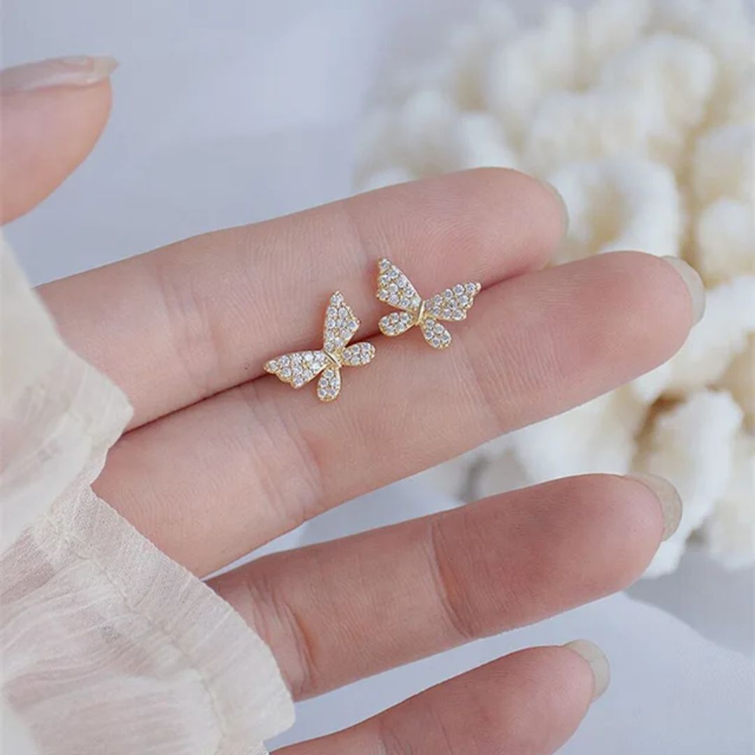 Social Butterfly Earcuff (Single Ear)