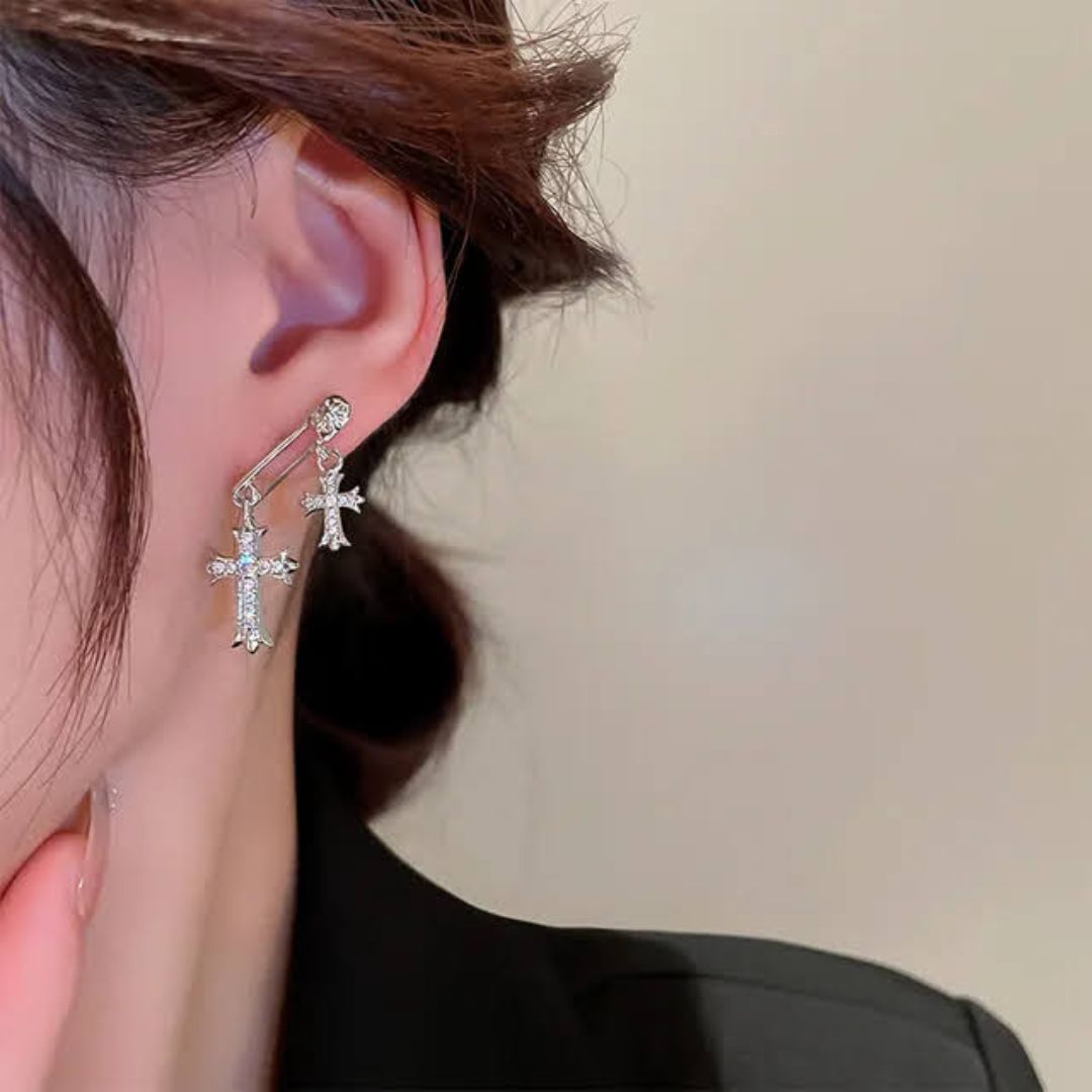 Bling Blogger Minimal Earrings