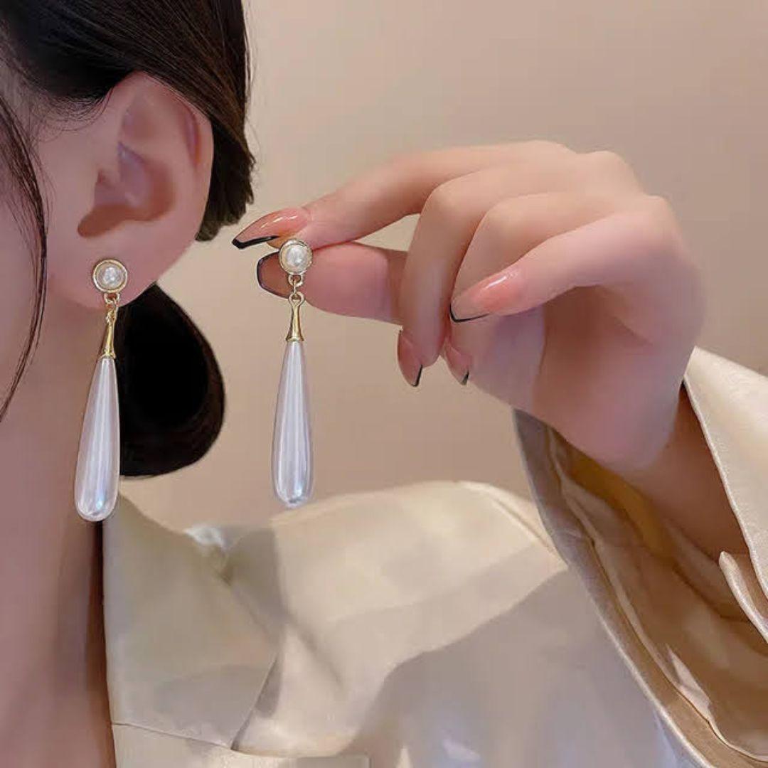 Dream Spark Pearl Earring