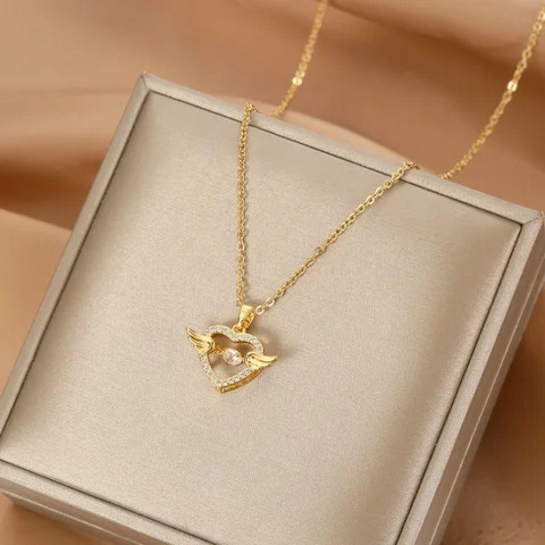 Follow Your Heart Neckpiece