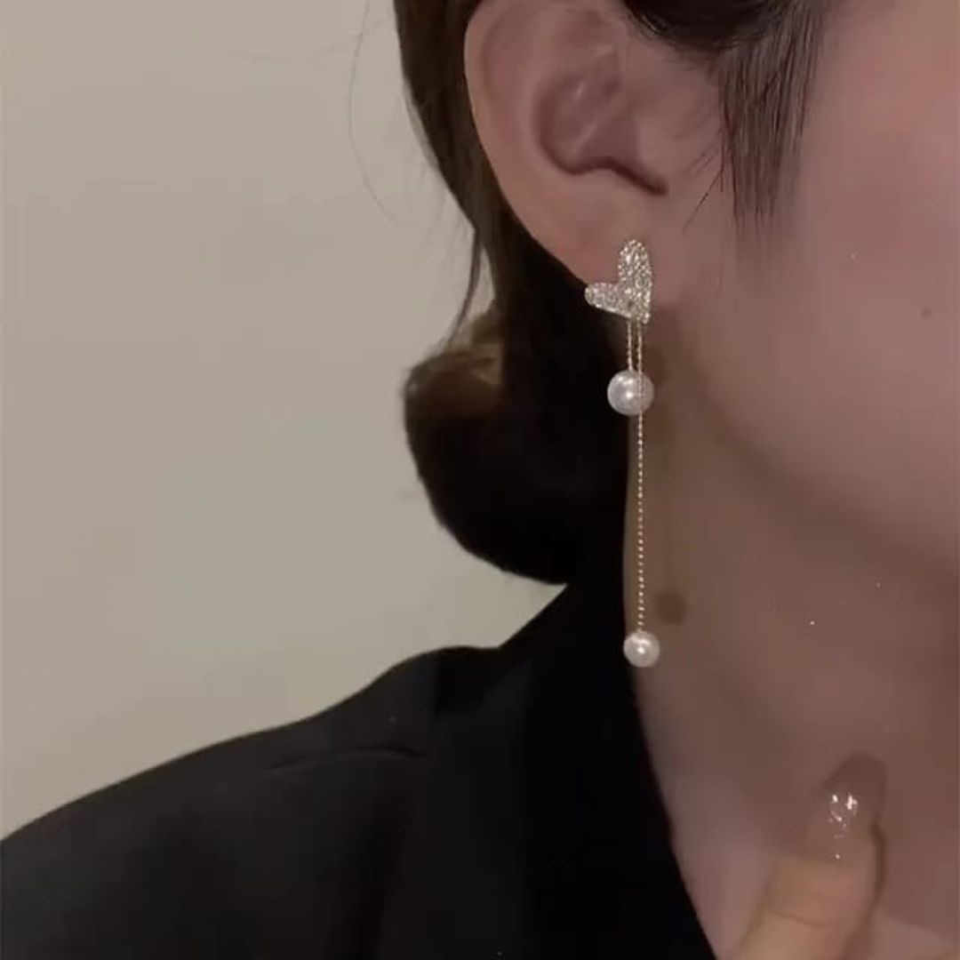 Bling Blogger Heart Earrings