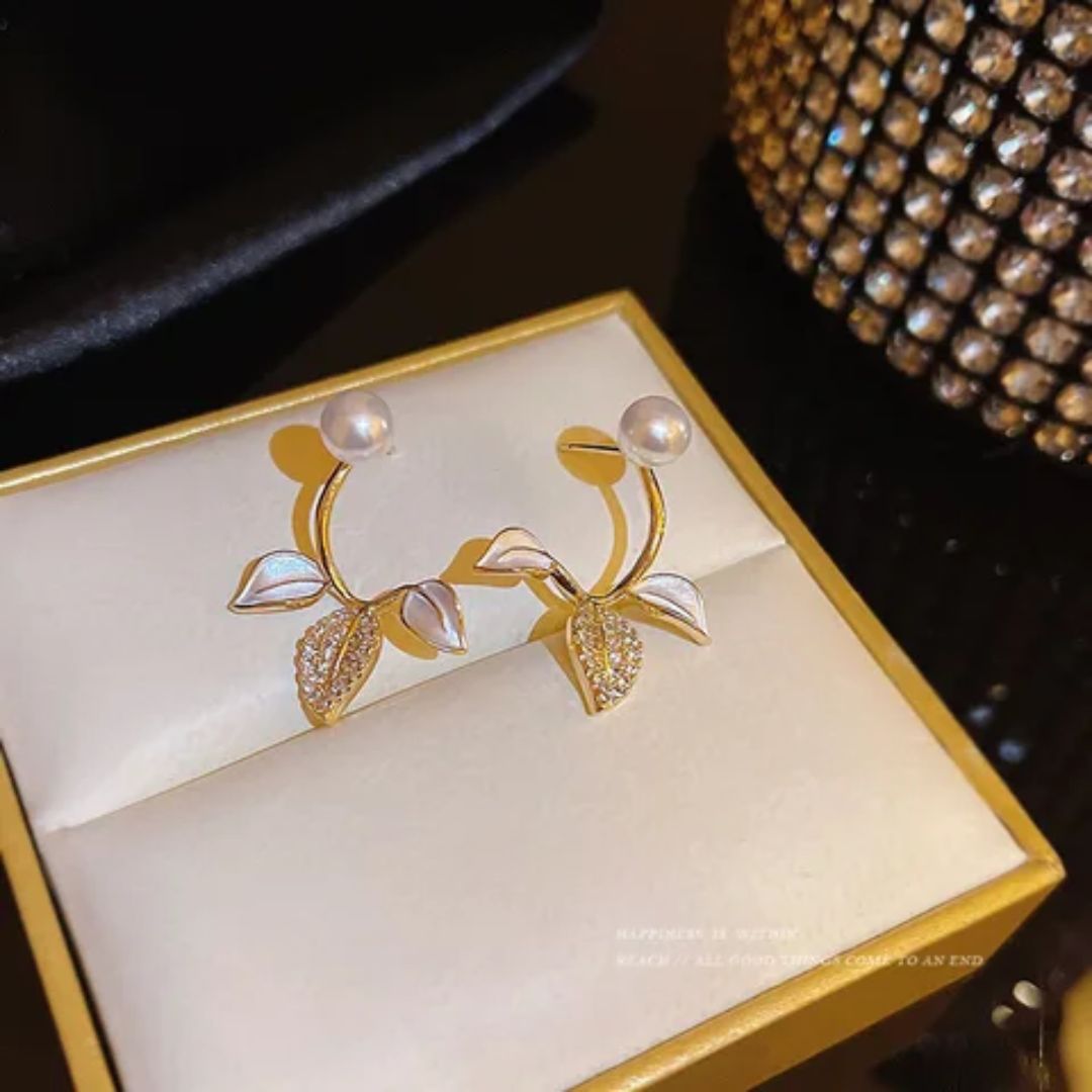 A Pearl Of Wisdom Earrings