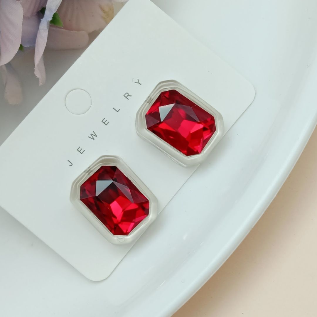 Blind Date Drop Earrings