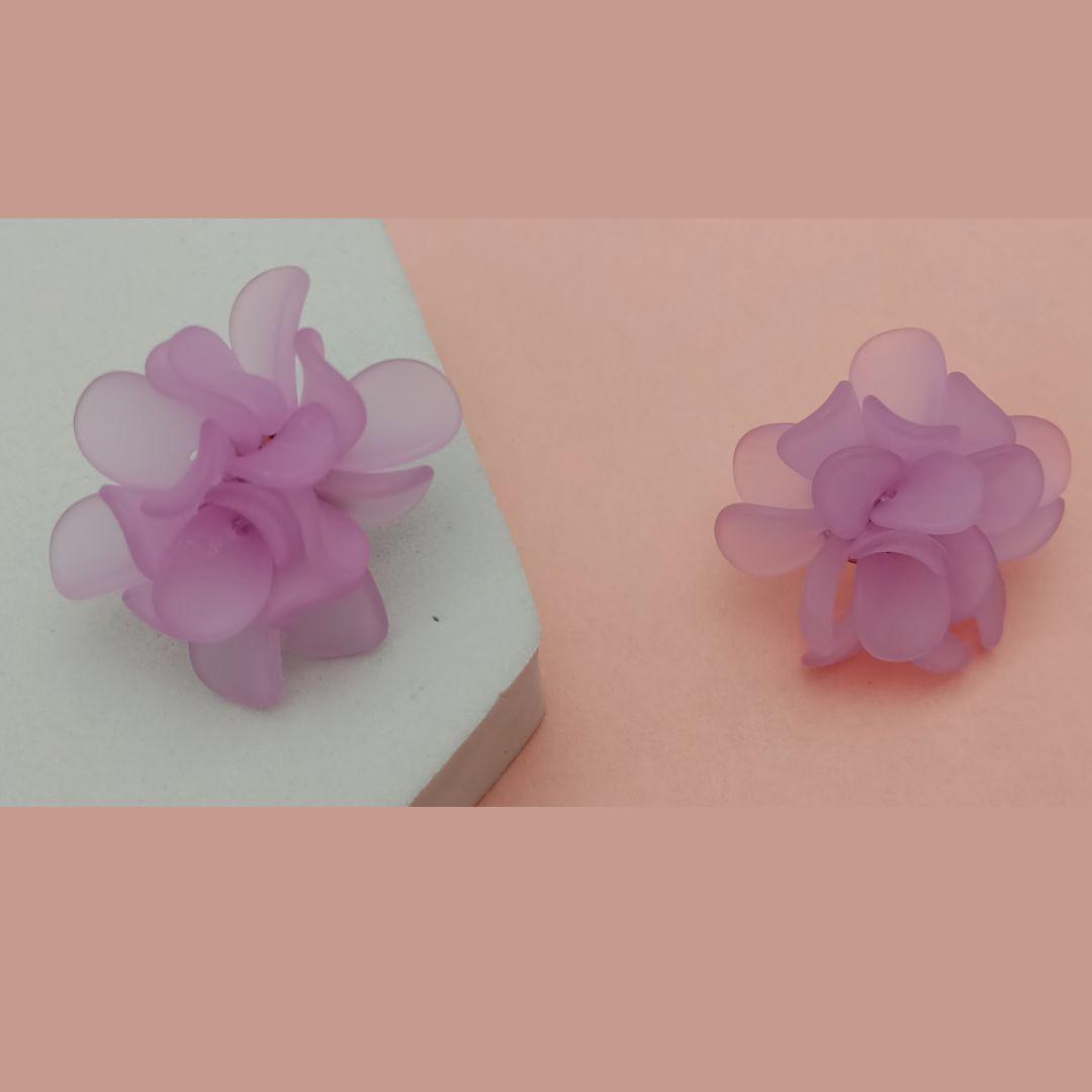 Velvet Rose Earring