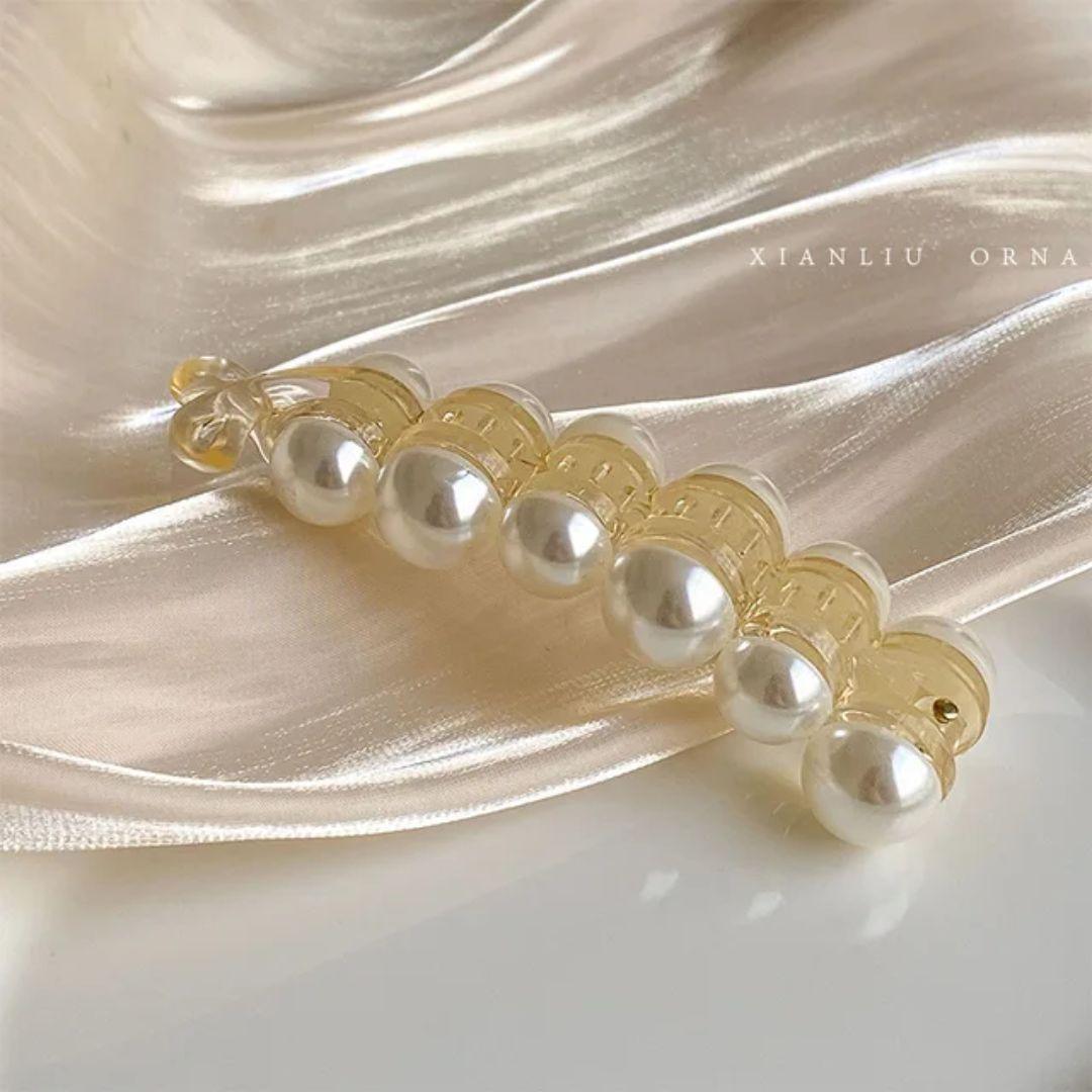 Pearl Banana Clip