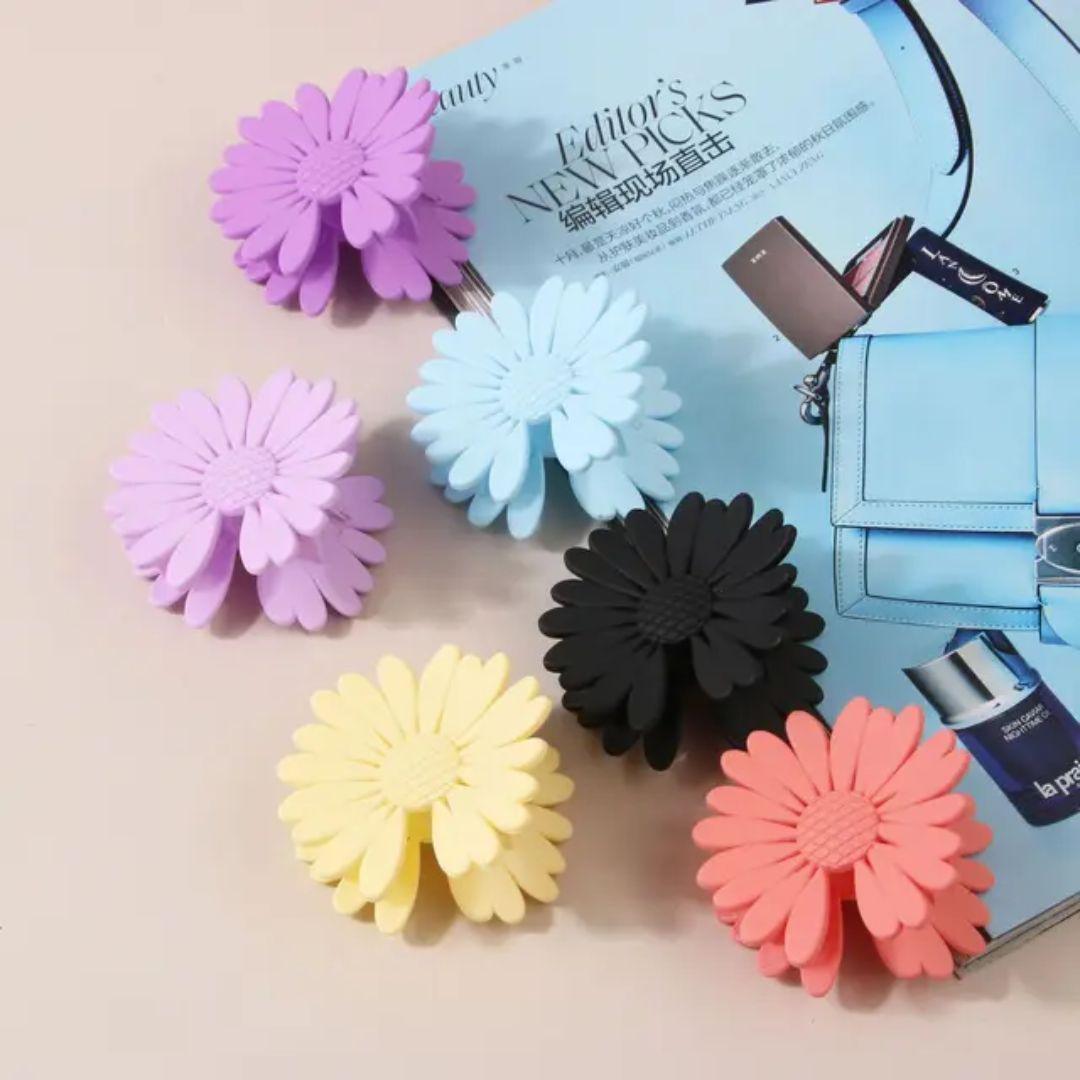 Pinterest Inspired Flower Claw (Pack of 1 ) large