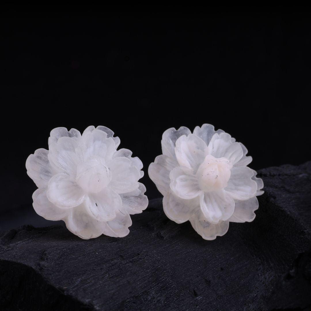 Daisy Beam Earring