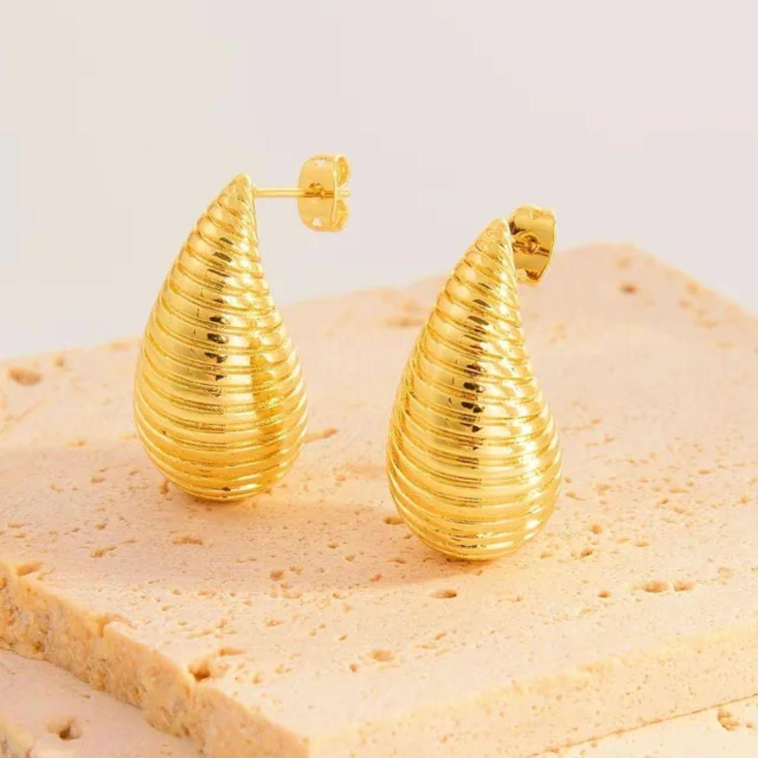 Golden Gloss Earring