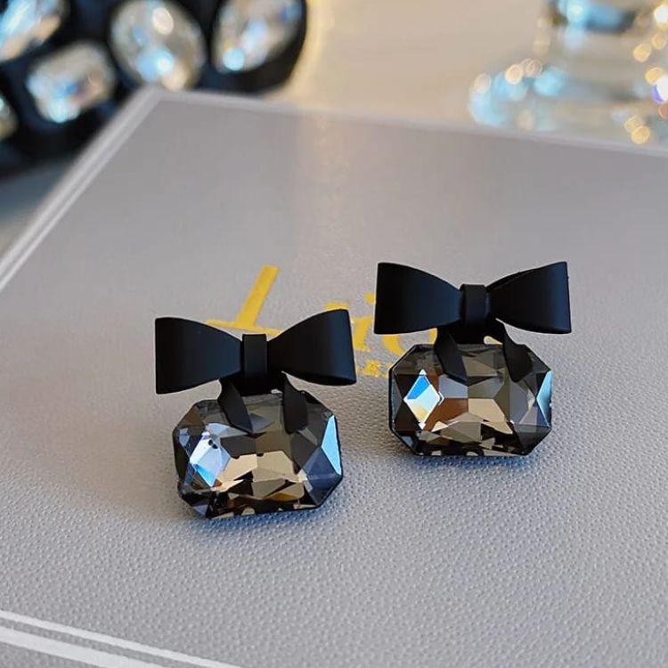 Black Bow Stud Earring