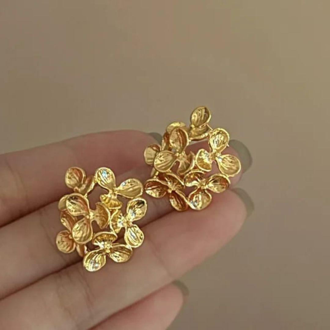 Sparkle Star Earring