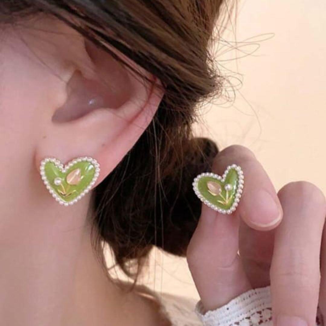 Sparkle Heart Earring