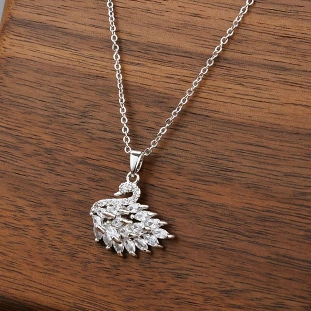 Lovey Dovey Swan Necklace