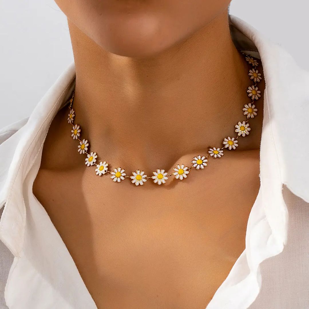 Daisy Bliss Necklace