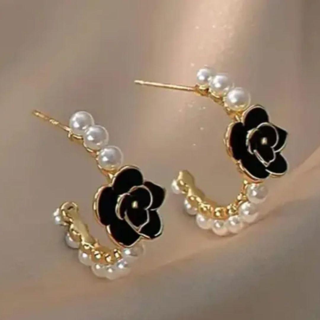 Pearl Daisy Hoops Earring