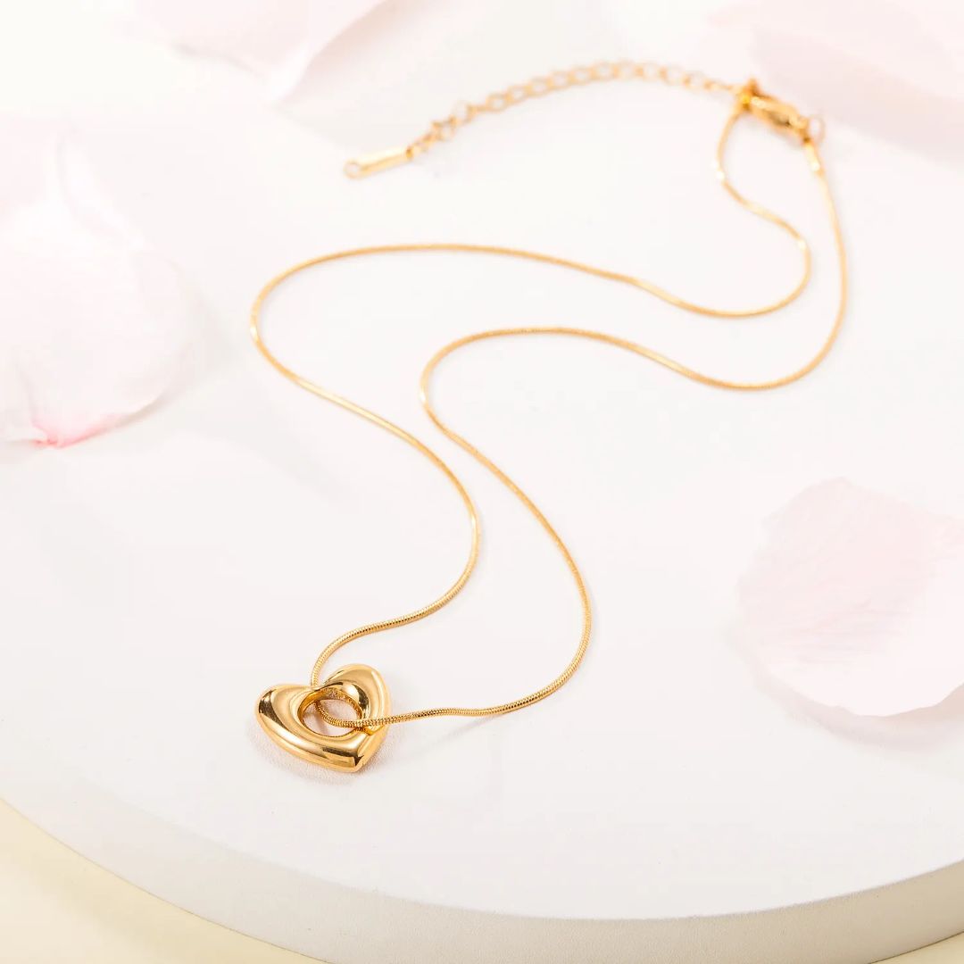Dainty Heart Necklace