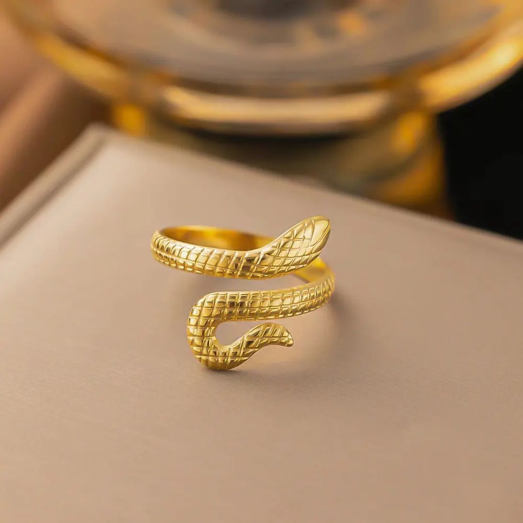 Snake Muse Ring