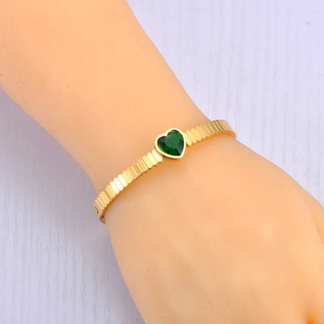 Green Heart Swirl Bracelet