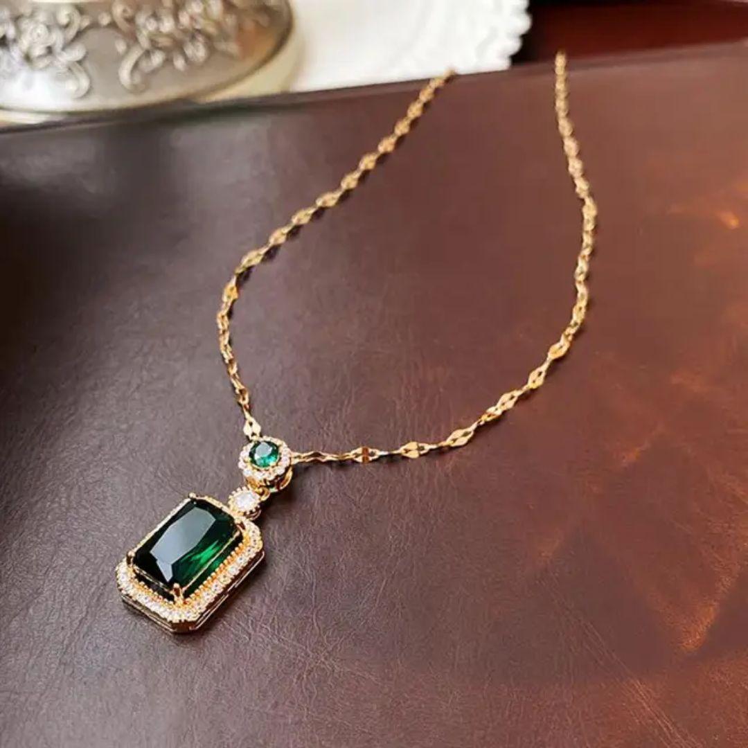 Twinkle Glow Bling Necklace