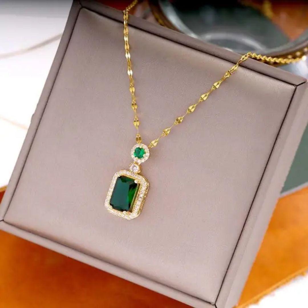 Twinkle Glow Bling Necklace