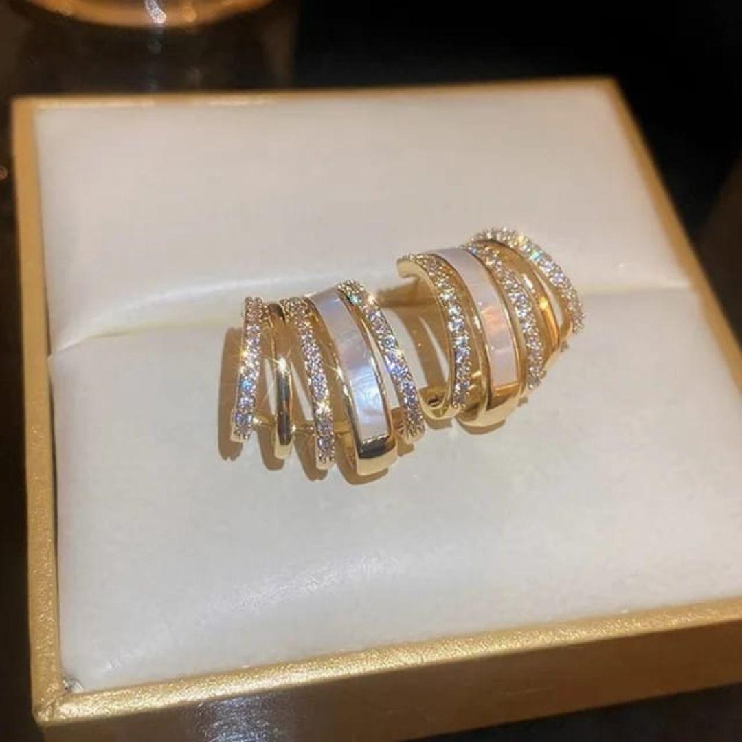 Blind Date Swirl Earrings