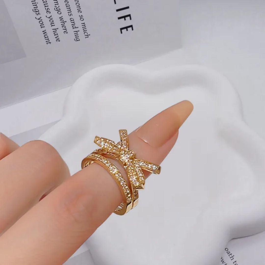 Bling Blogger Bow Ring