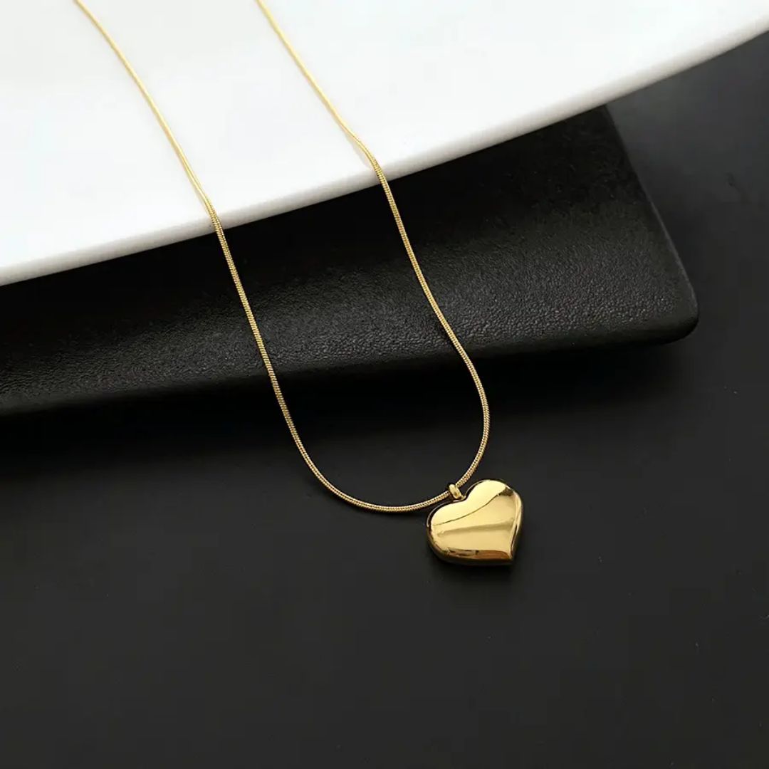 Celene Love Heart Neckpiece