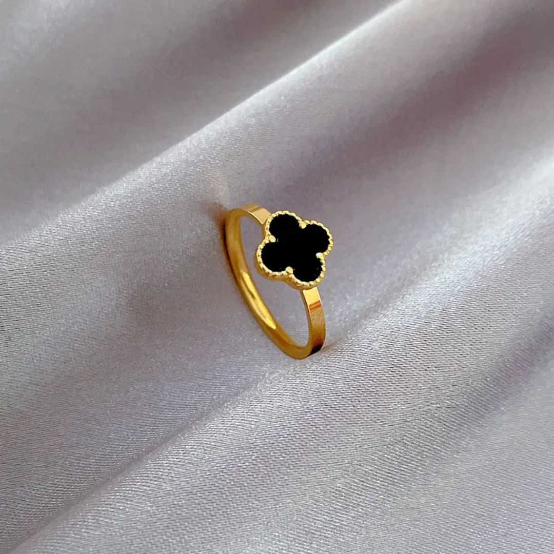 Black Clover Ring
