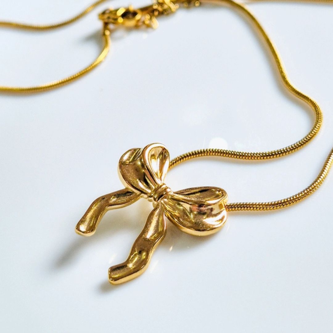 Golden Bow Delight Neckpiece