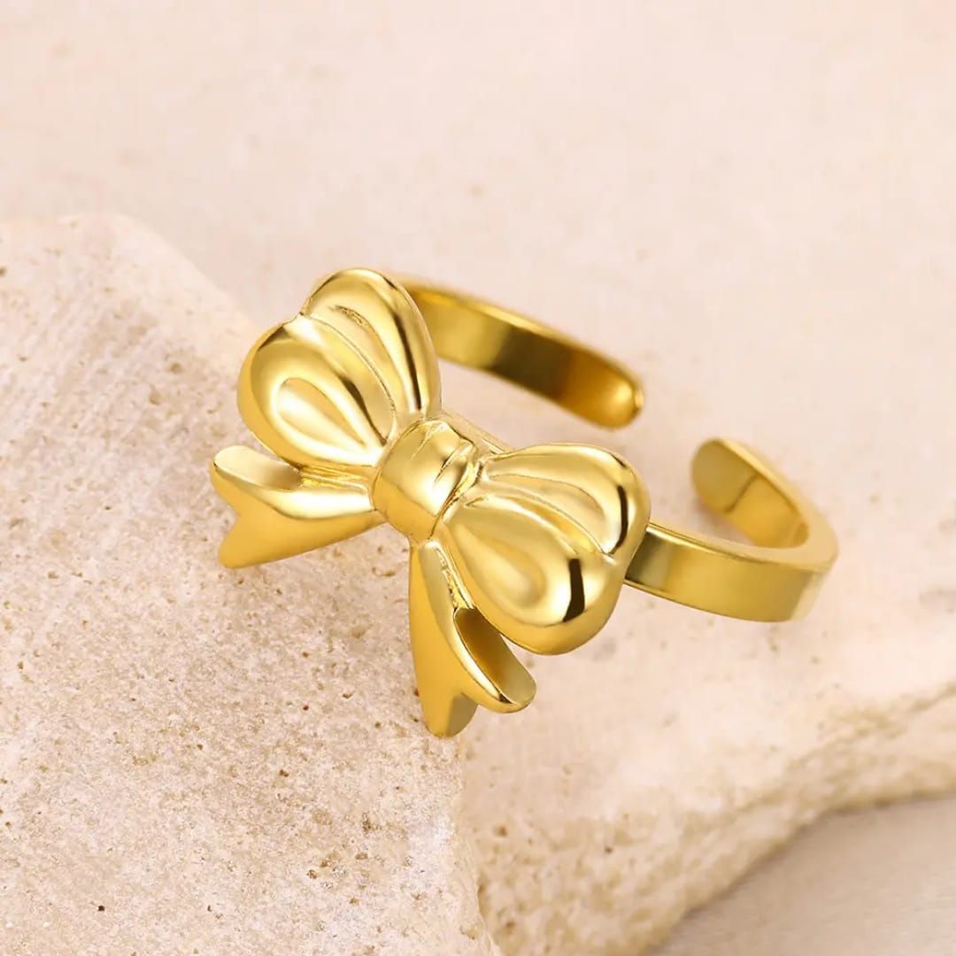 Dainty Bow Ring