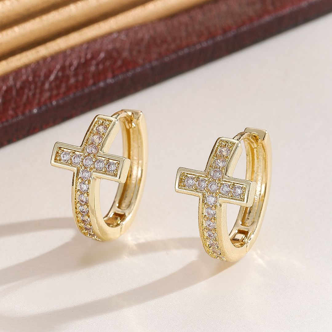 Chic Twist Glow Hoops Earring