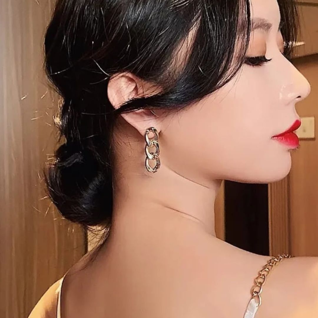 Dangling Chain Stud Earrings