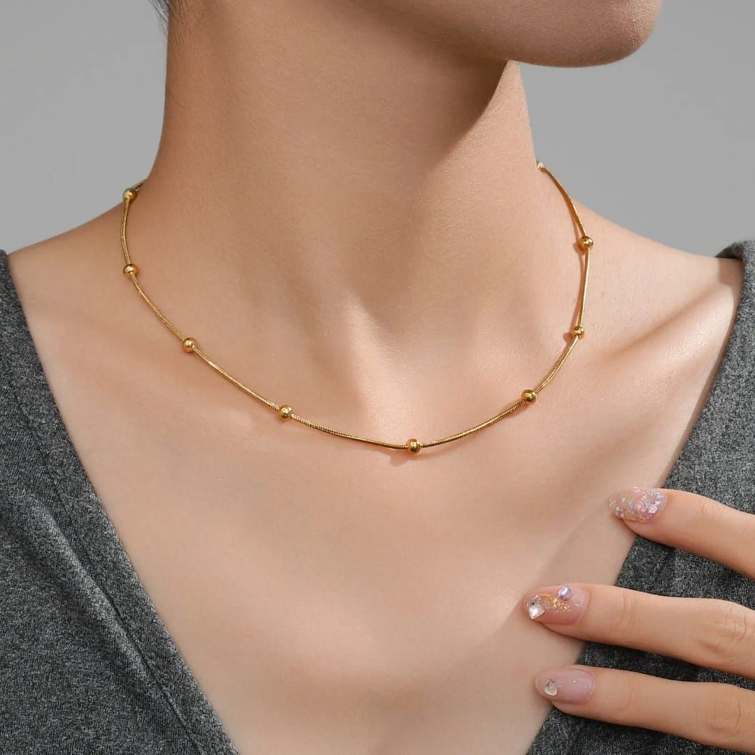Minimal Gold Bead Necklace