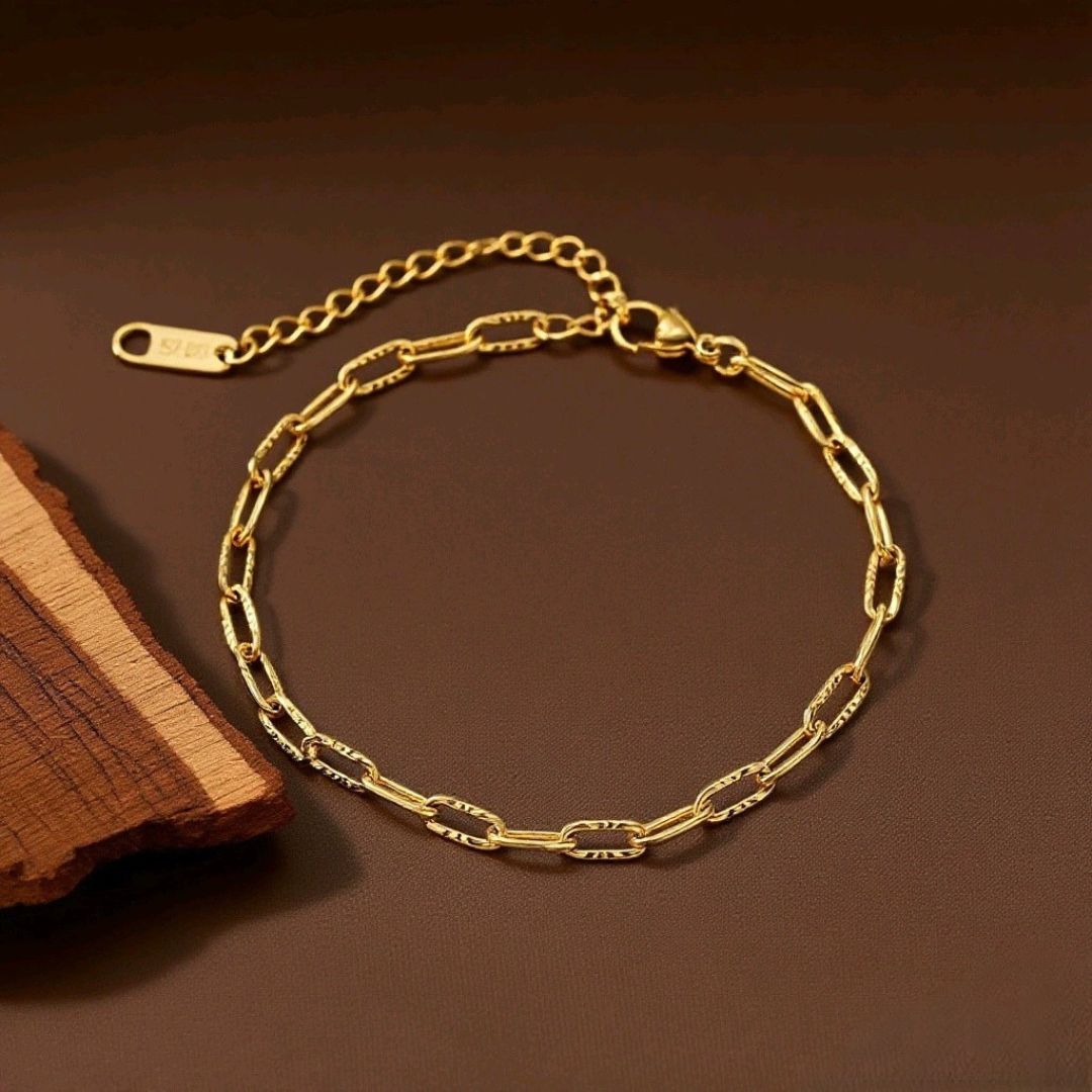 Minimalist Muse Chain Bracelet