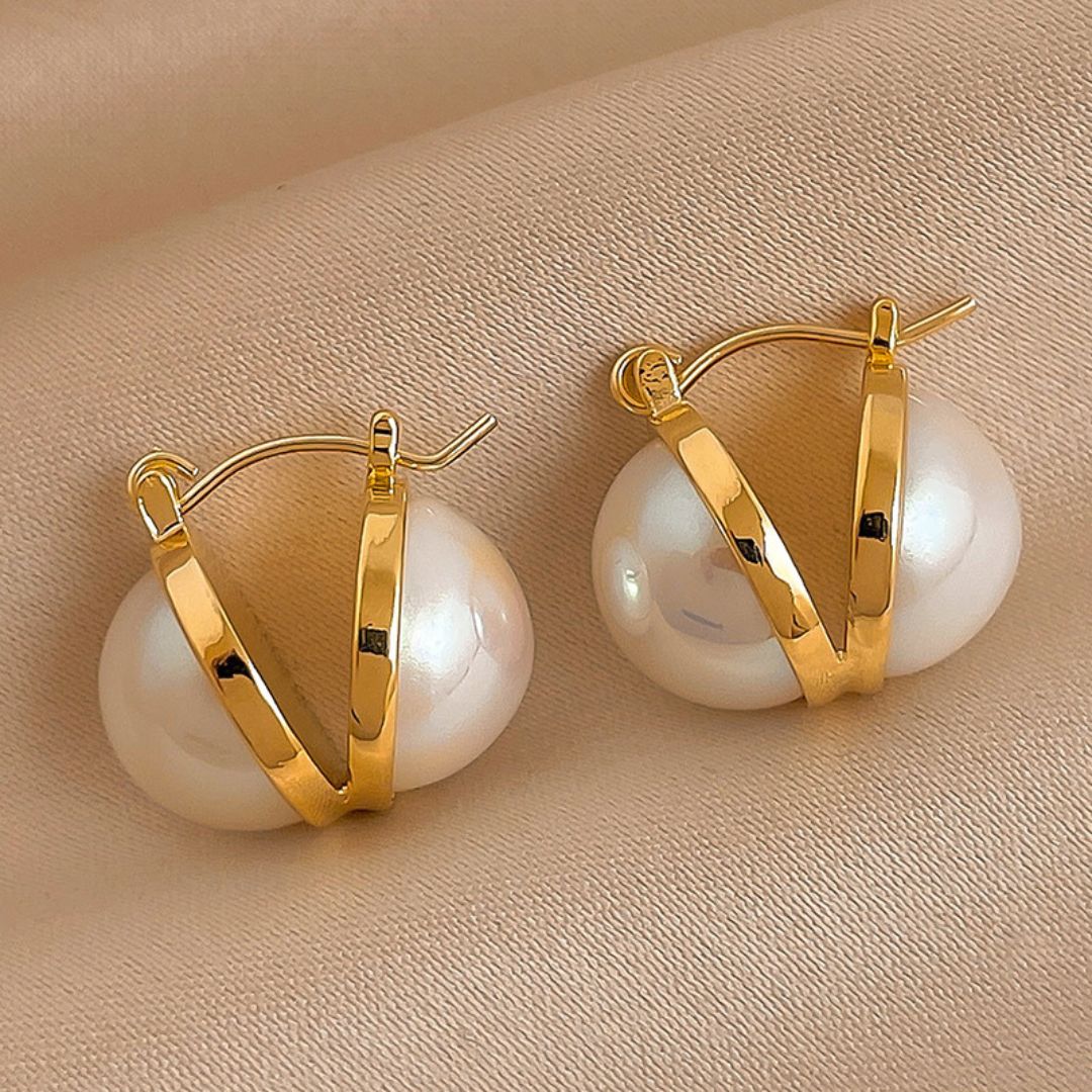 Lumiere Pearl V-Hoops Earring