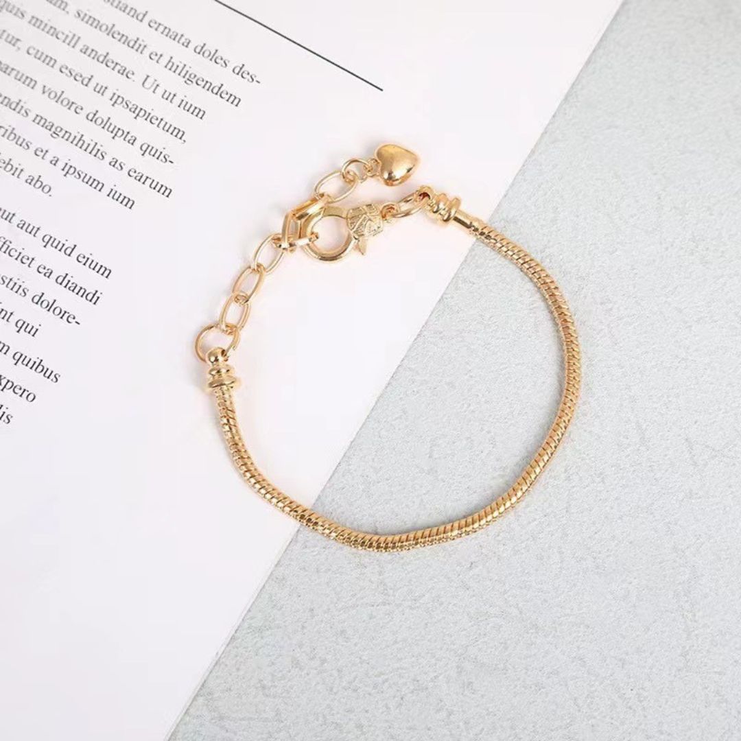 Chic Golden Chain Bracelet