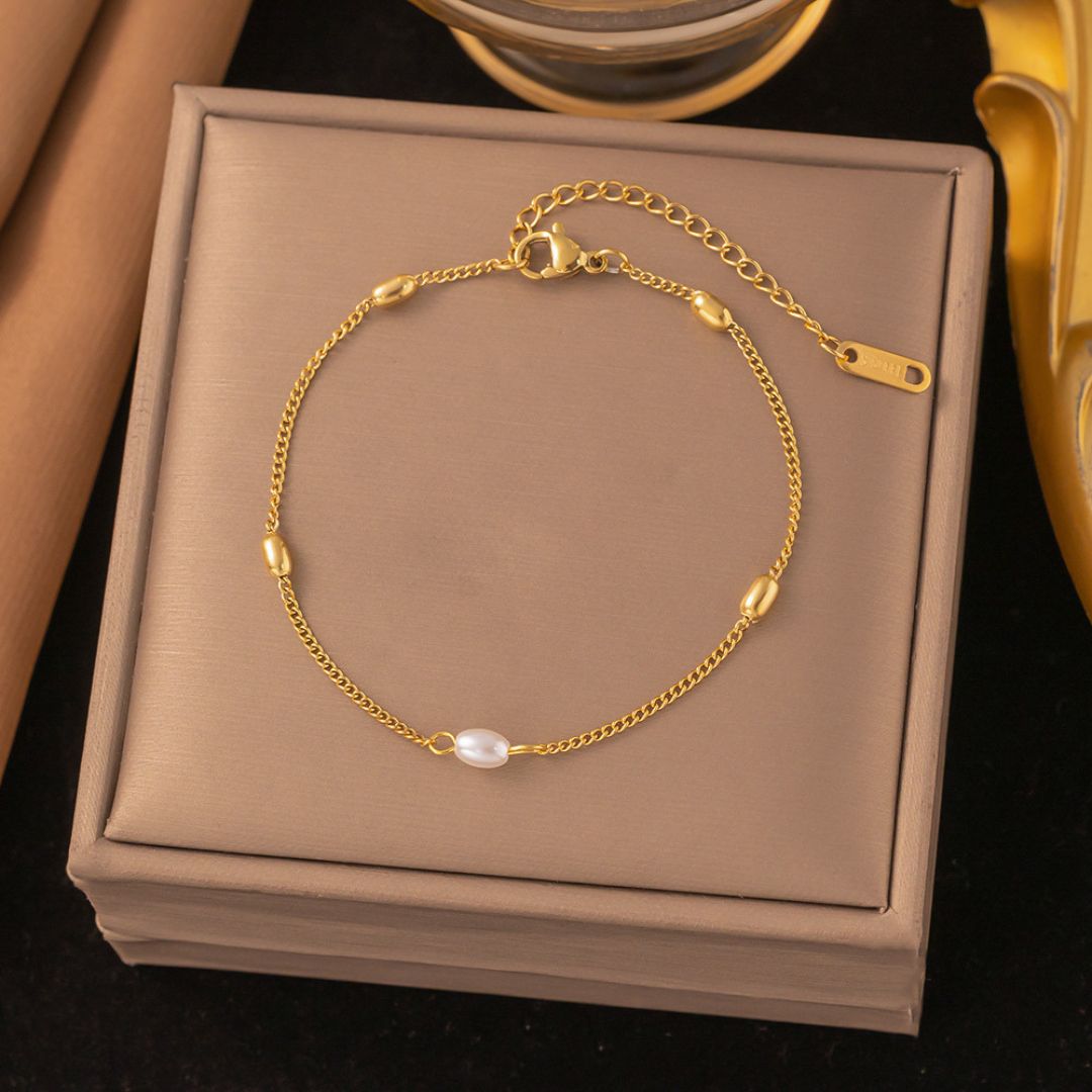 Orbit Golden Bracelet
