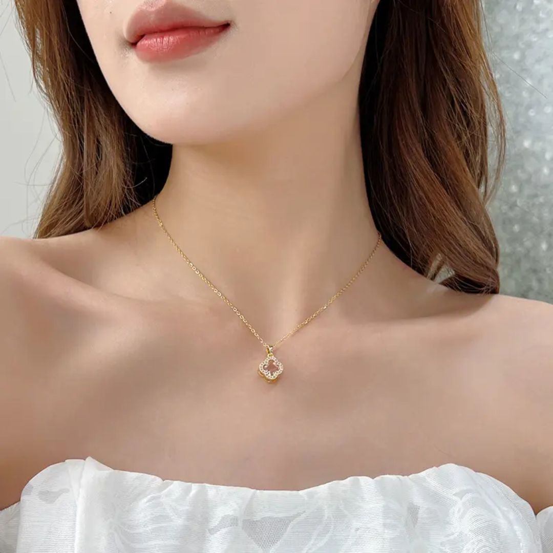 Eternal Gleam Neckpiece