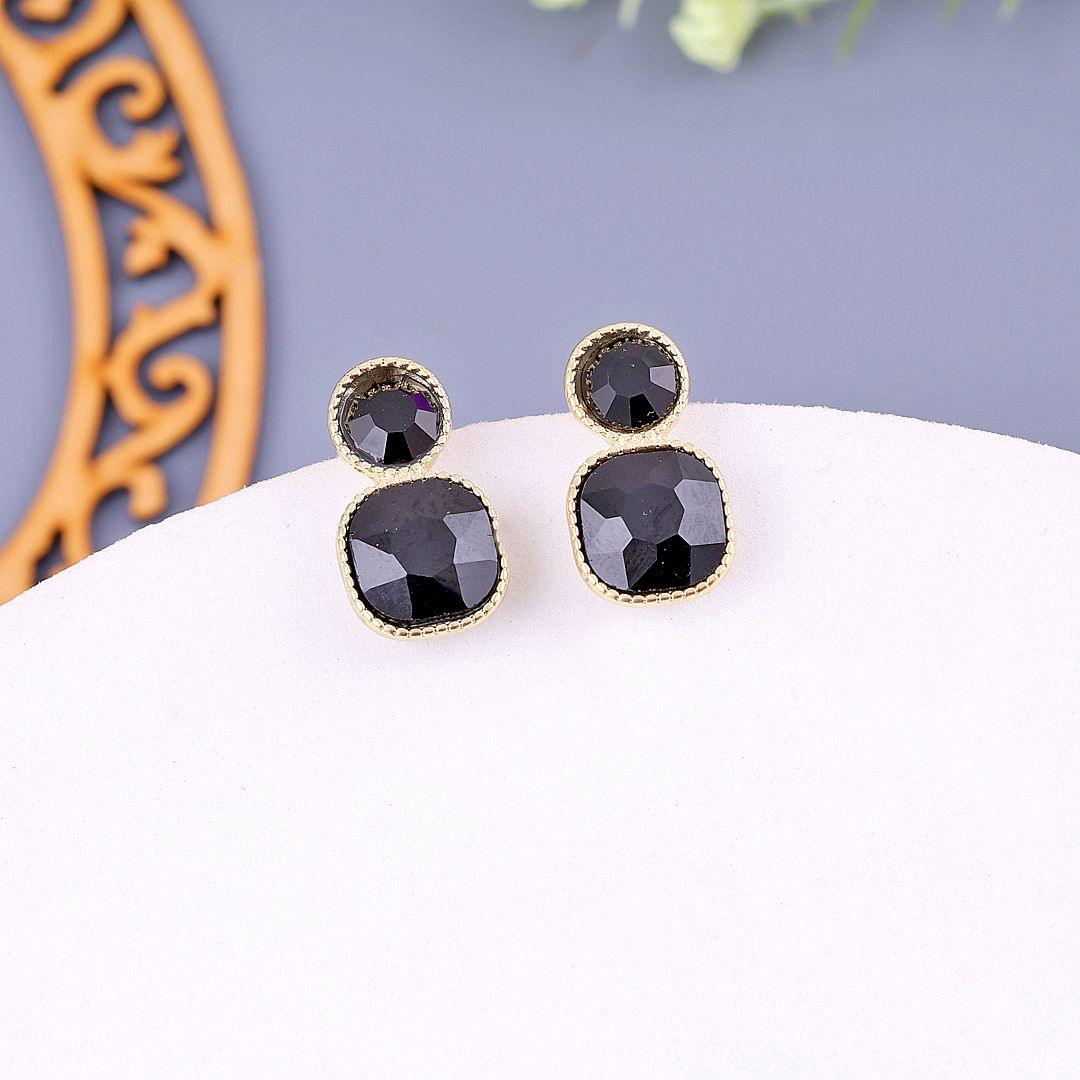 Pure Bliss Earring