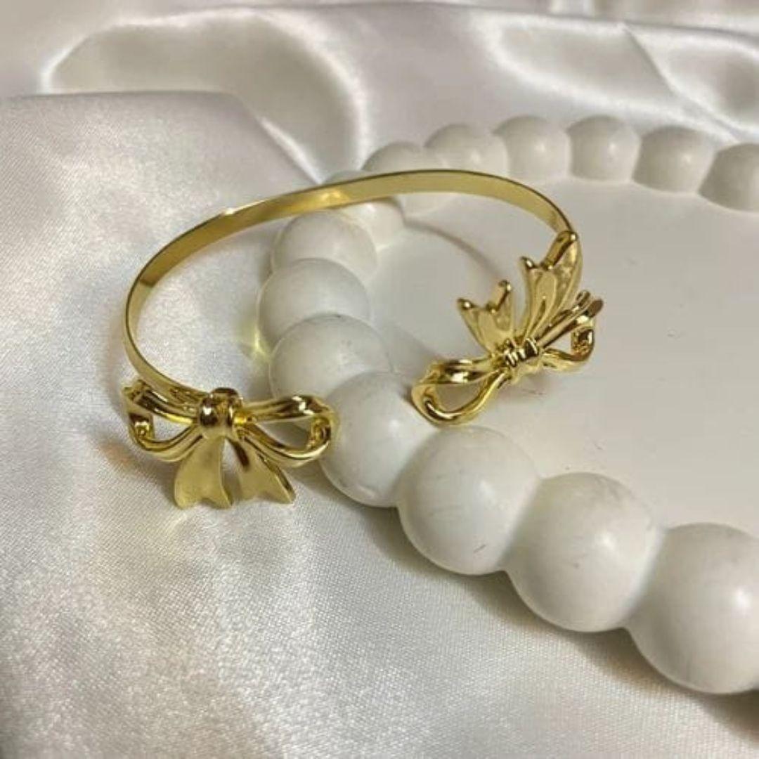 Classic Bow Bracelet