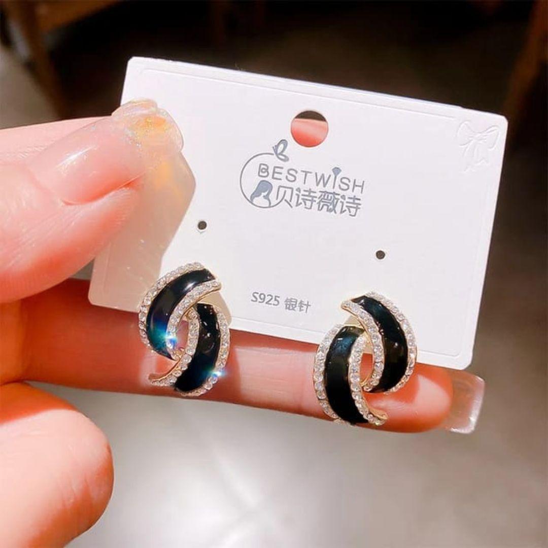 Glam Noir Studs Earrings