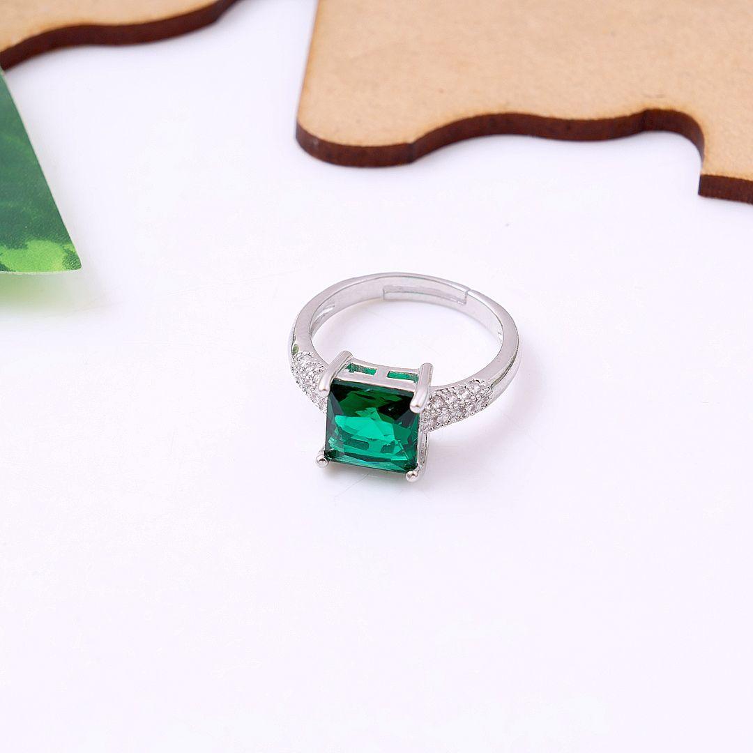 Chic Charm Stone Ring