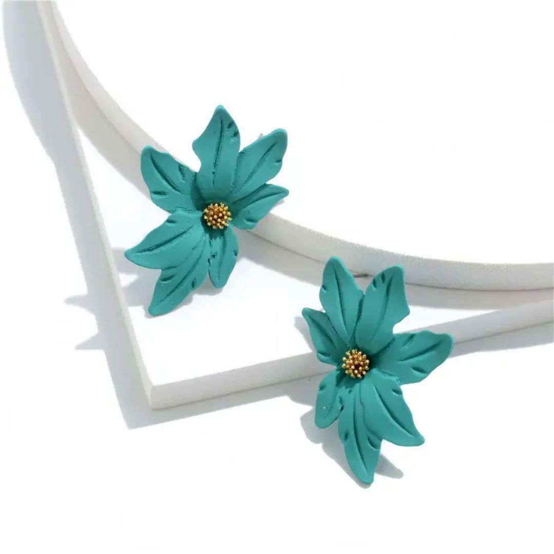 Daisy Buzz Earring