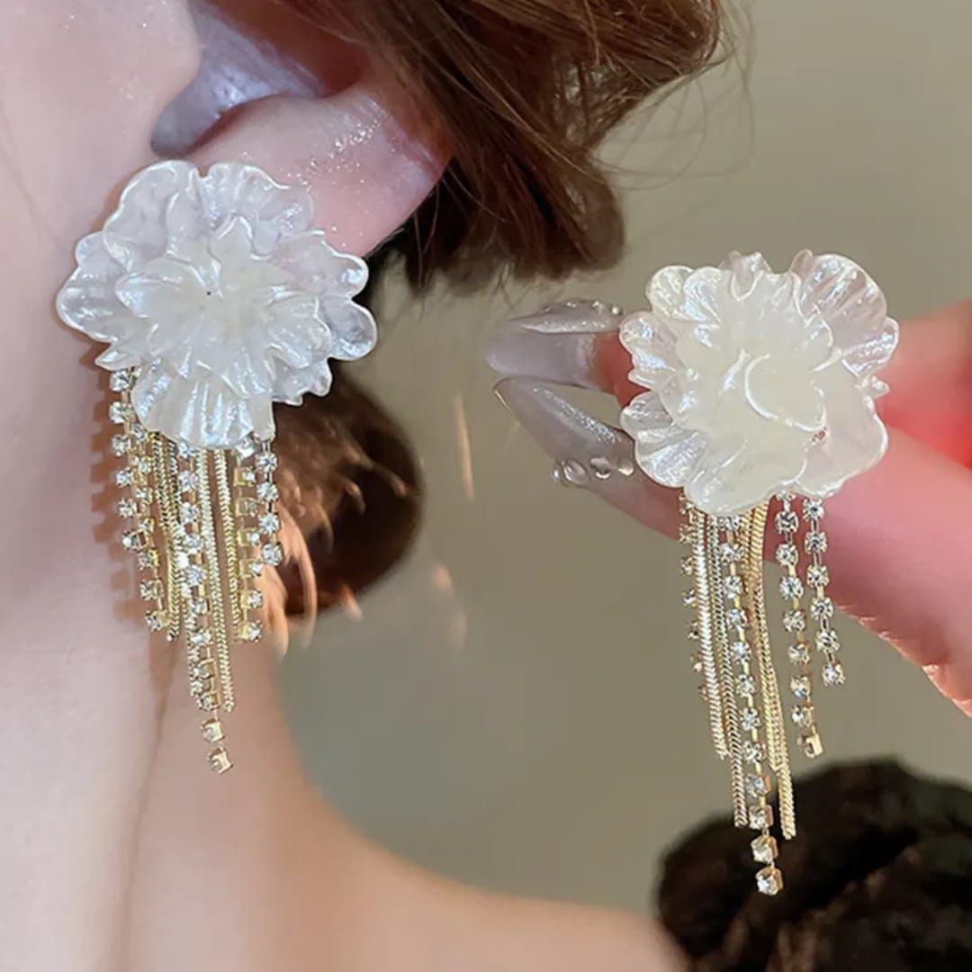 Blossom Belle Earring
