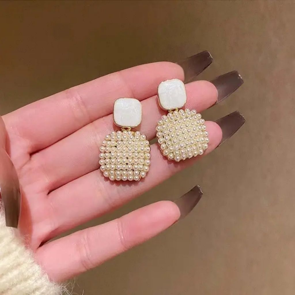 Pearl Pop Hoops Earrings