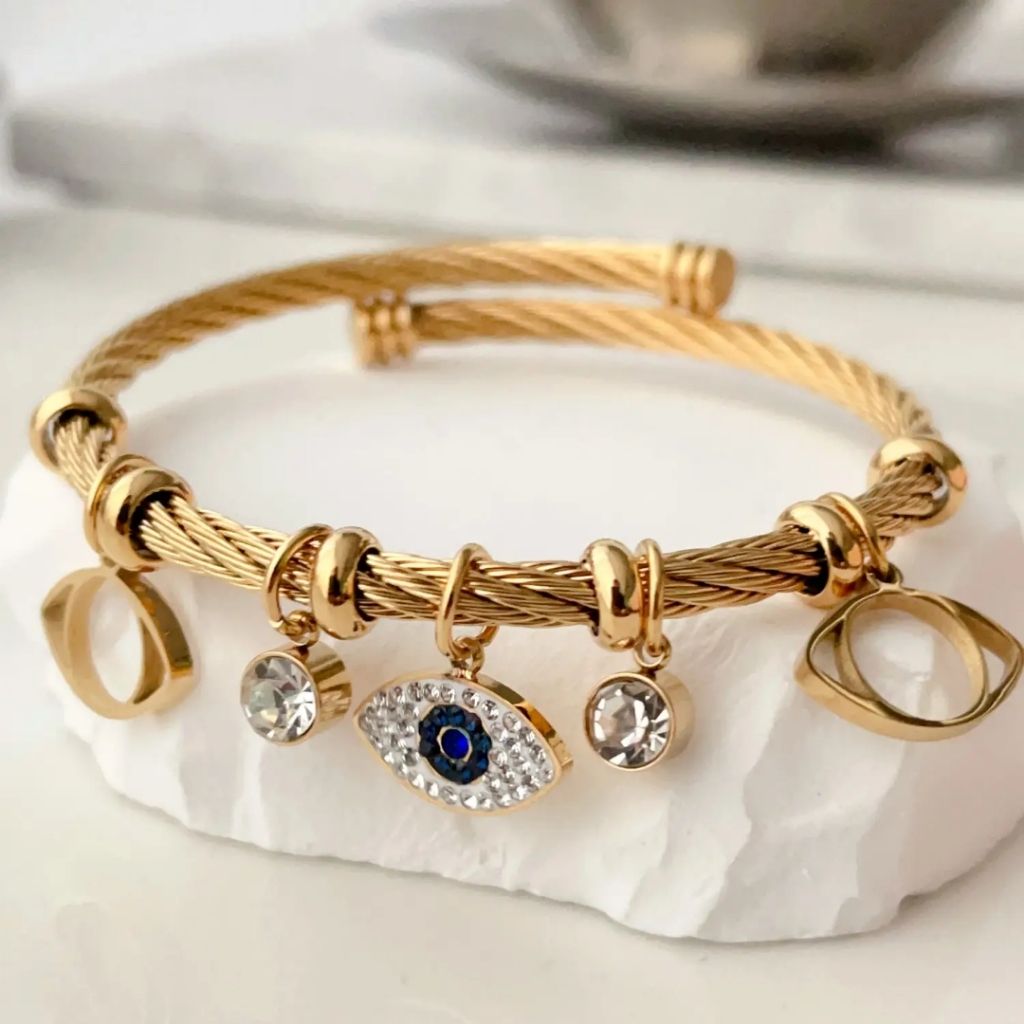 Eyeconic Charm Bracelet