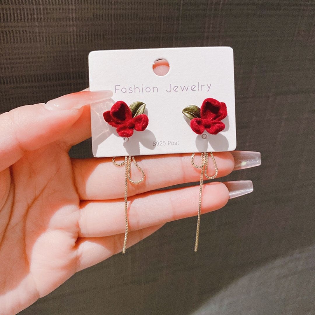Velvet Muse Drops Earrings
