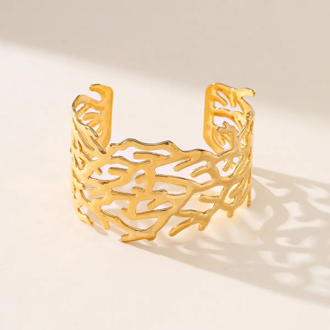 Elegant Glow Bracelet